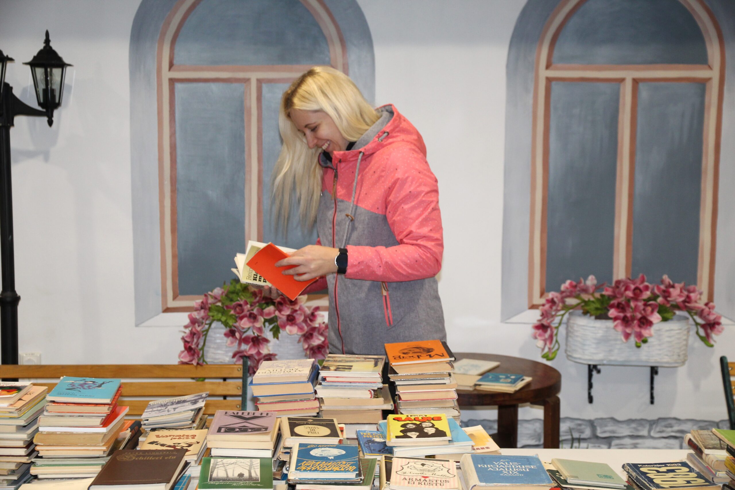 JVL, märts II 2026, Järva vallaraamatukogu 2025.11.04 Tasuta raamatute laat Järva-Jaani kultuurimajas, raamatukogu korraldas (1)